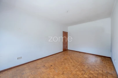 Apartamento T2 para Venda em Cabeça Santa