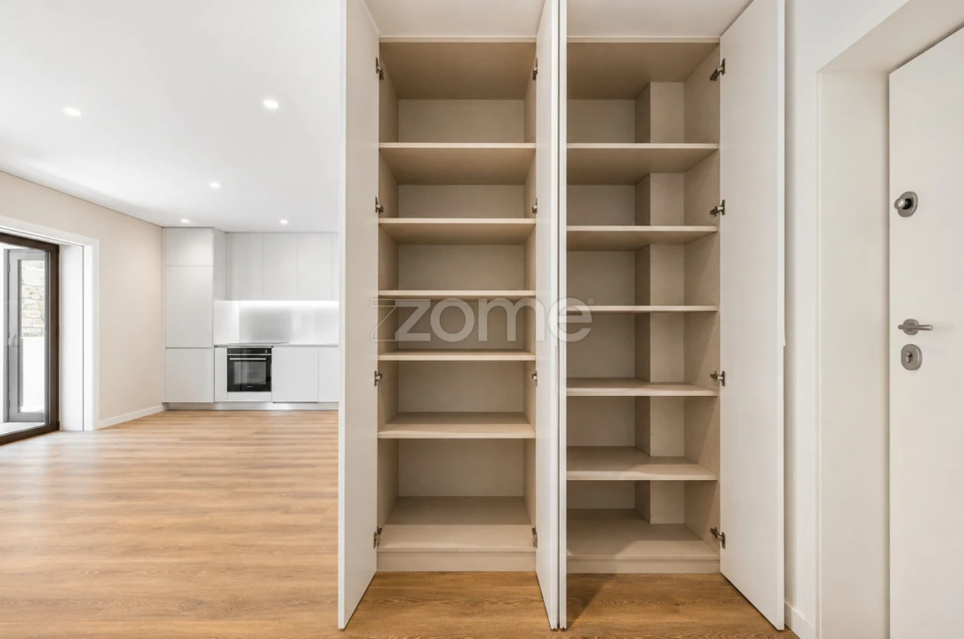 Apartamento T1 para Venda em Ramalde Foto 9