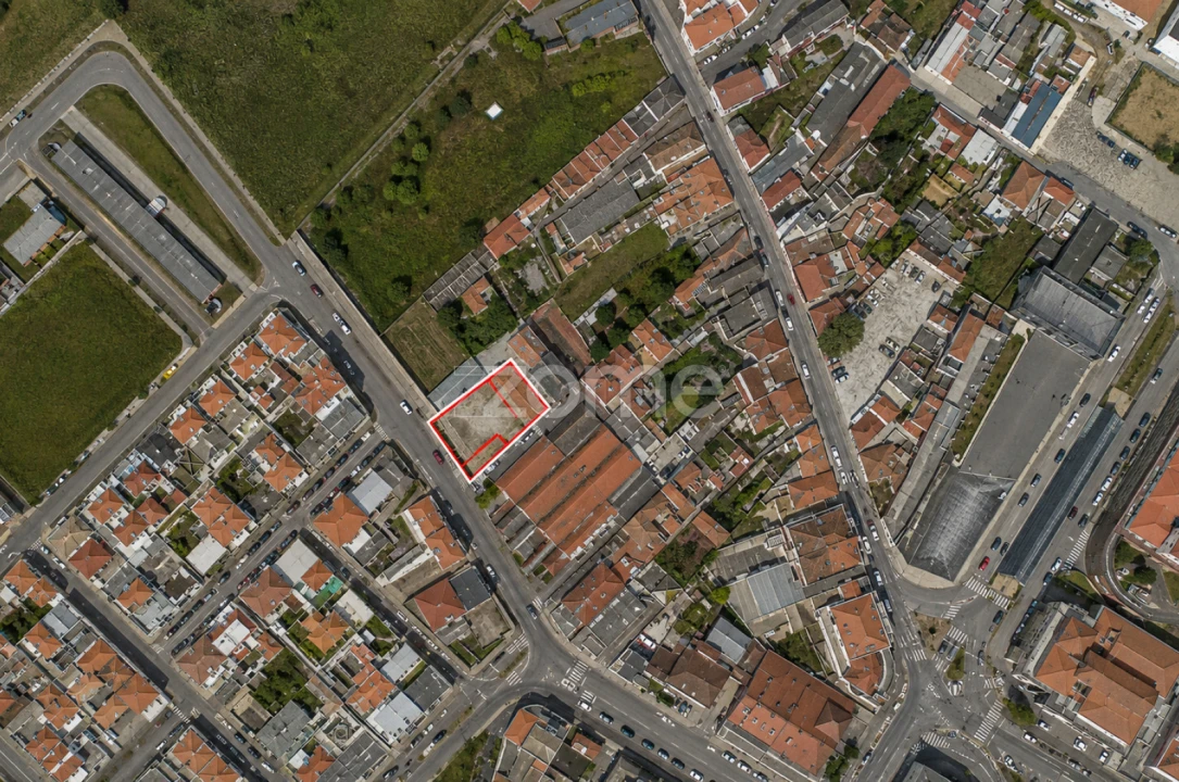 Apartamento T1 para Venda em Ramalde Foto 14