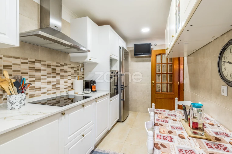 Apartamento T2 para Venda em Cascais e Estoril Foto 9
