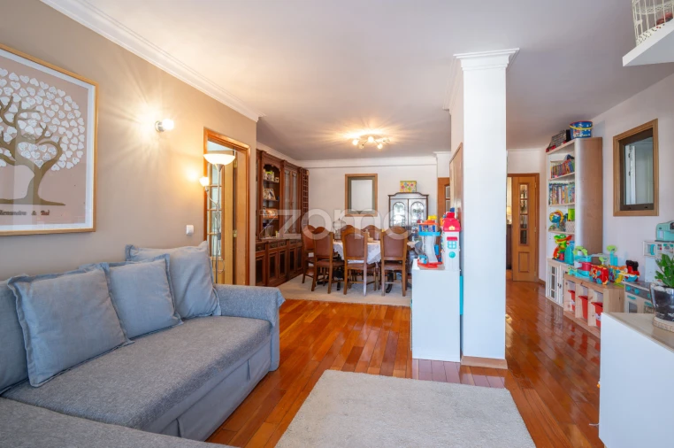 Apartamento T2 para Venda em Cascais e Estoril Foto 3
