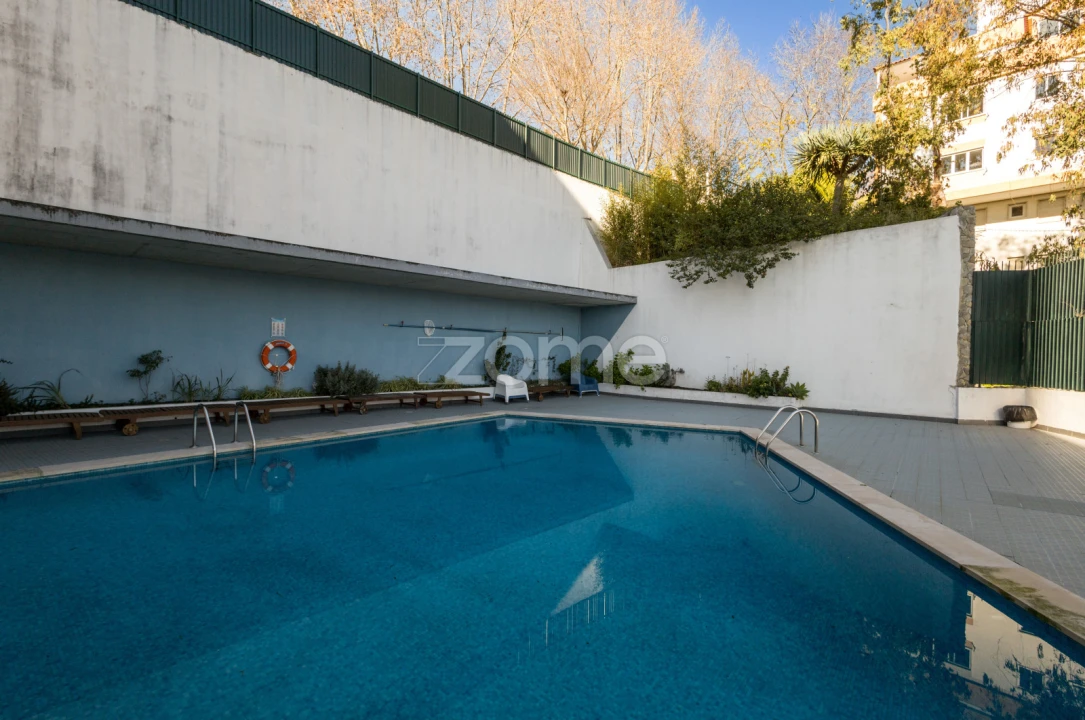 Apartamento T2 para Venda em Cascais e Estoril Foto 27