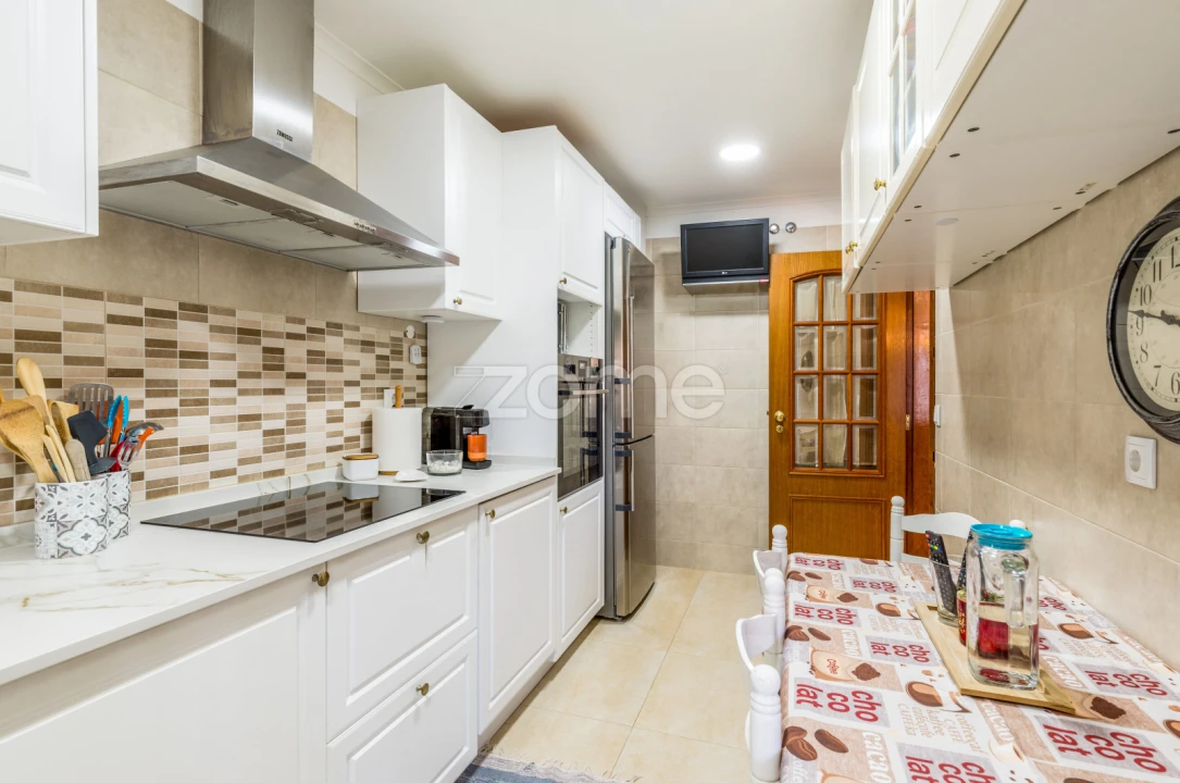 Apartamento T2 para Venda em Cascais e Estoril Foto 9