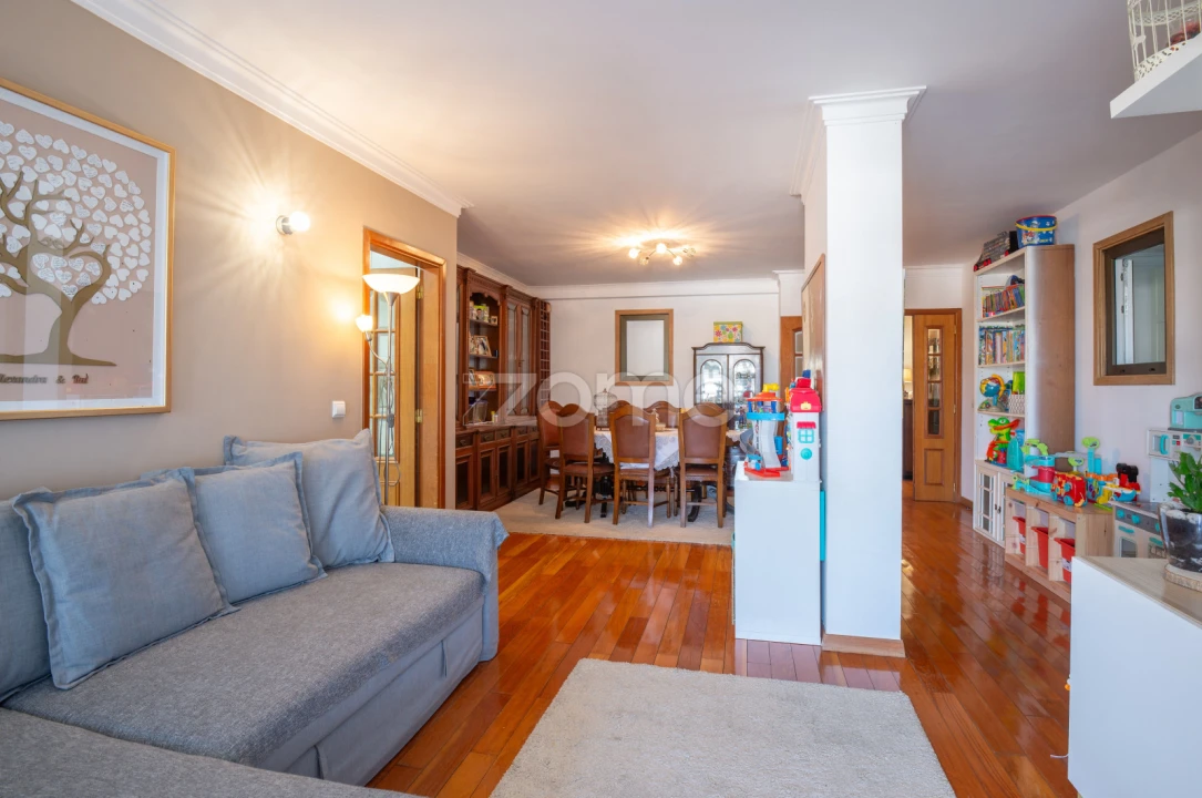 Apartamento T2 para Venda em Cascais e Estoril Foto 3
