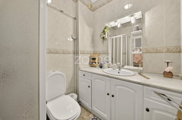 Apartamento T2 para Venda em Algueirão-Mem Martins Foto 7