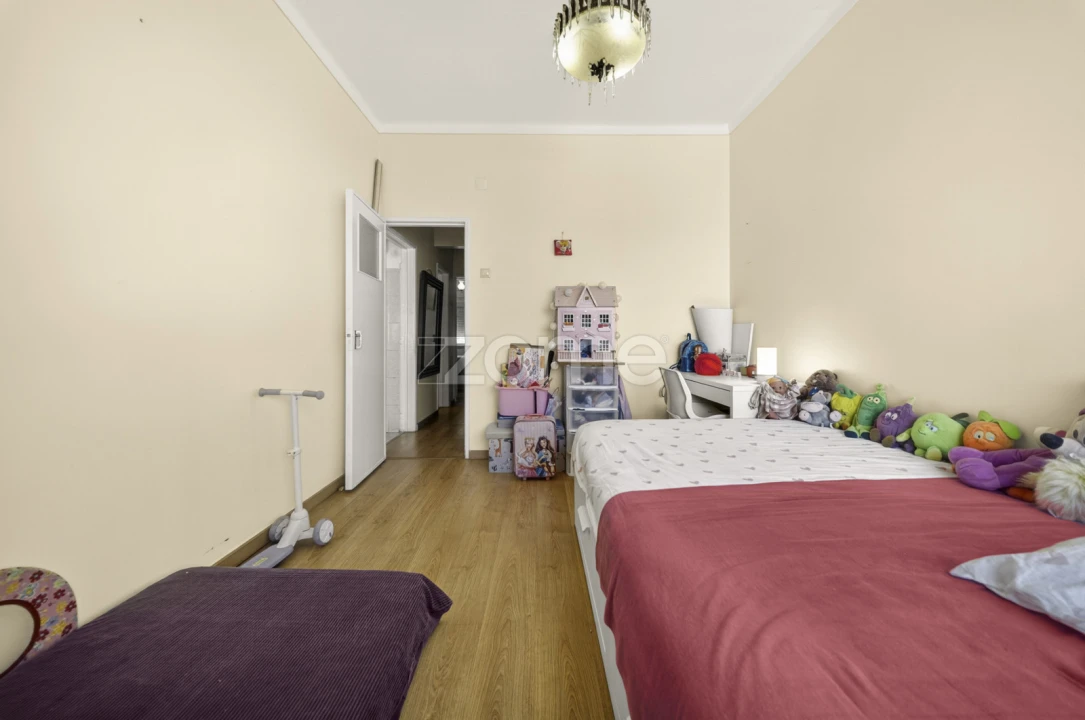 Apartamento T2 para Venda em Algueirão-Mem Martins Foto 6