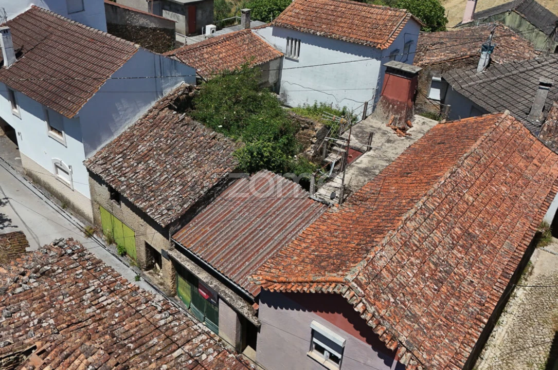 Moradia T4 para Venda em Gois Foto 29