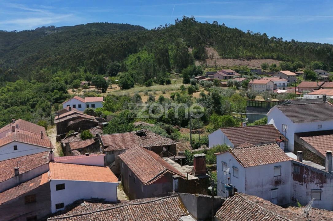 Moradia T4 para Venda em Gois Foto 33