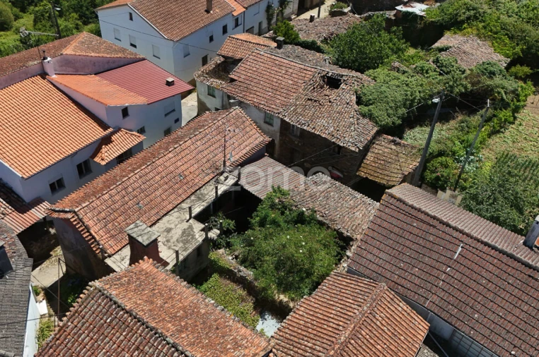 Moradia T4 para Venda em Gois Foto 32