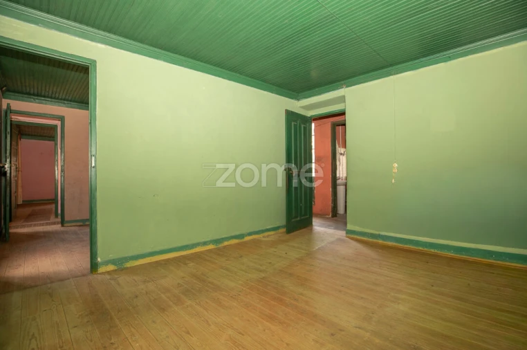Moradia T4 para Venda em Gois Foto 16