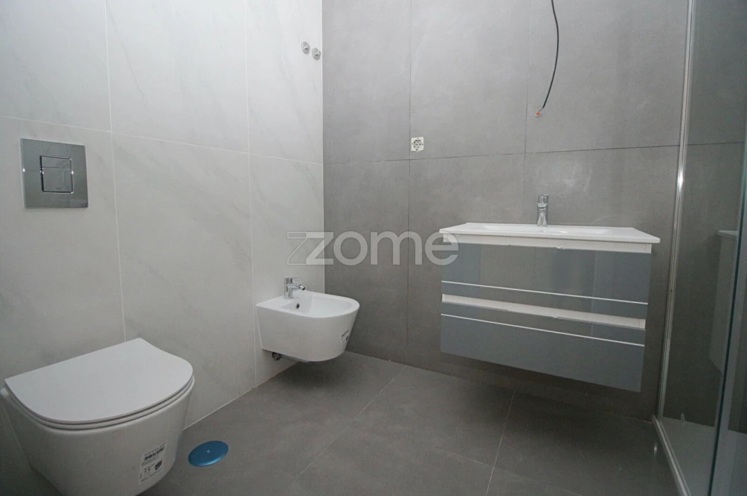 Apartamento T3 para Venda em Odivelas Foto 12
