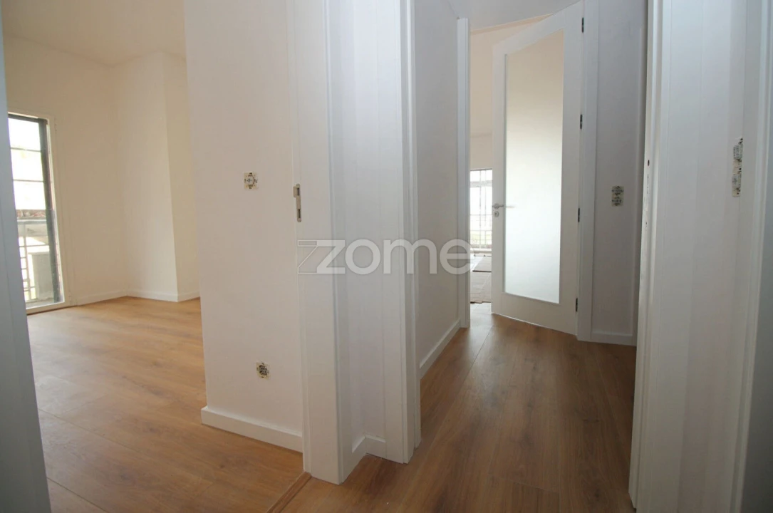Apartamento T3 para Venda em Odivelas Foto 7