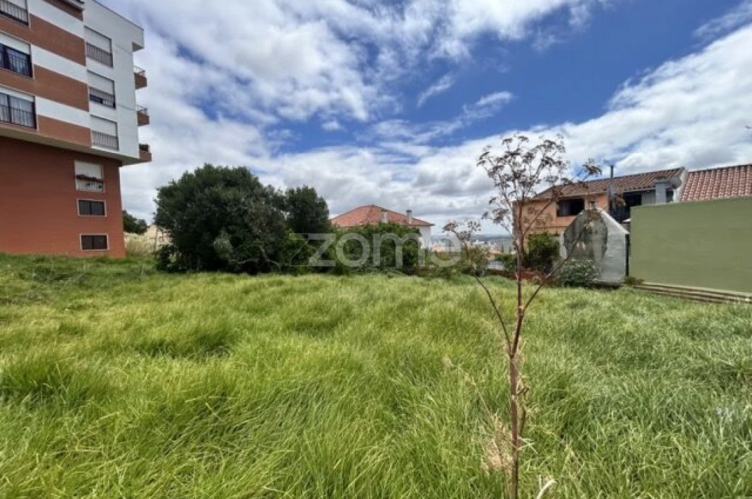 Terreno para Venda em Mina de Água Foto 3