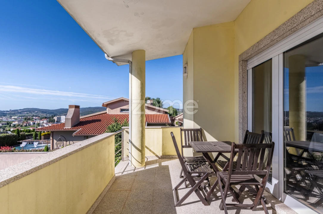 Moradia T4 para Venda em Vila Cova da Lixa e Borba de Godim Foto 30