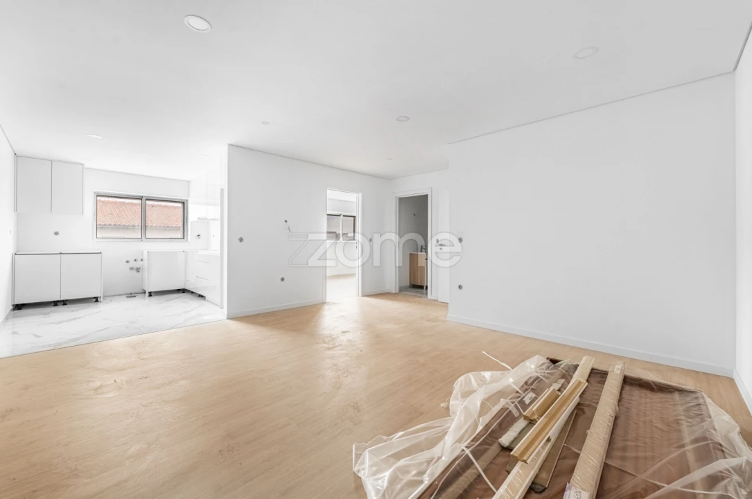 Apartamento T2 para Venda em Lustosa e Barrosas (Santo Estêvão) Foto 4