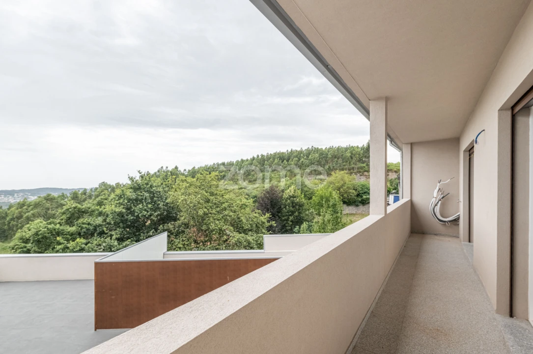 Apartamento T2 para Venda em Lustosa e Barrosas (Santo Estêvão) Foto 8