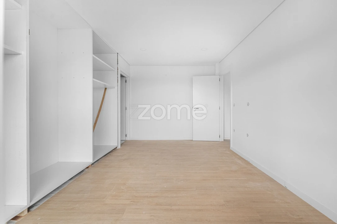 Apartamento T2 para Venda em Lustosa e Barrosas (Santo Estêvão) Foto 9