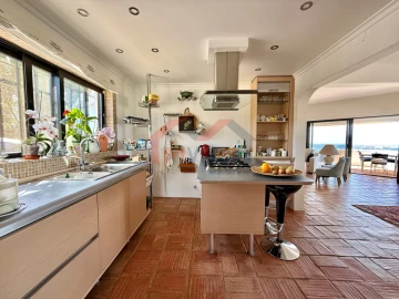 Moradia T3 para Venda em Loule (São Sebastião)