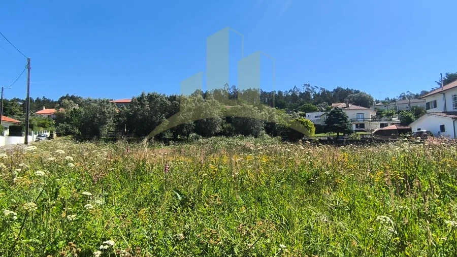 Terreno para Venda em Nogueira, Meixedo e Vilar de Murteda
