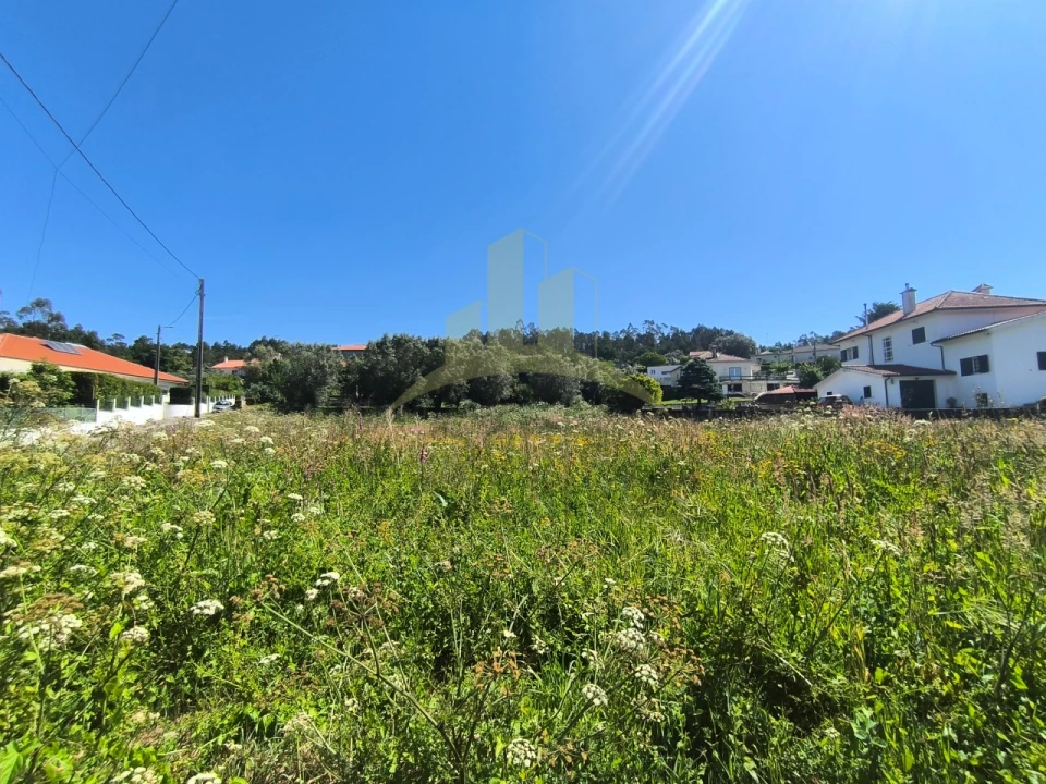 Terreno para Venda em Nogueira, Meixedo e Vilar de Murteda Foto 3