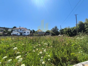Terreno para Venda em Nogueira, Meixedo e Vilar de Murteda