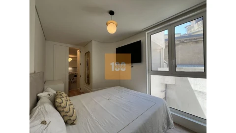 Apartamento T2 para Venda em Cedofeita, Santo Ildefonso, Sé, Miragaia, São Nicolau e Vitória