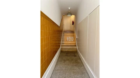 Apartamento T2 para Venda em Cedofeita, Santo Ildefonso, Sé, Miragaia, São Nicolau e Vitória