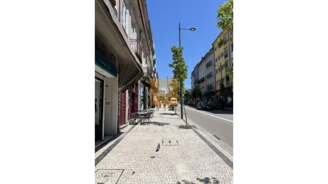 Apartamento T2 para Venda em Cedofeita, Santo Ildefonso, Sé, Miragaia, São Nicolau e Vitória