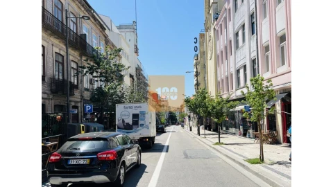 Apartamento T2 para Venda em Cedofeita, Santo Ildefonso, Sé, Miragaia, São Nicolau e Vitória