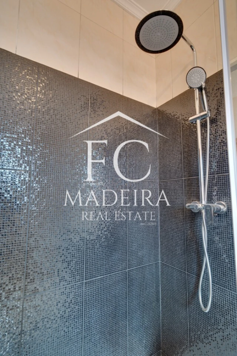 Moradia T2 para Venda em Gaula Foto 17