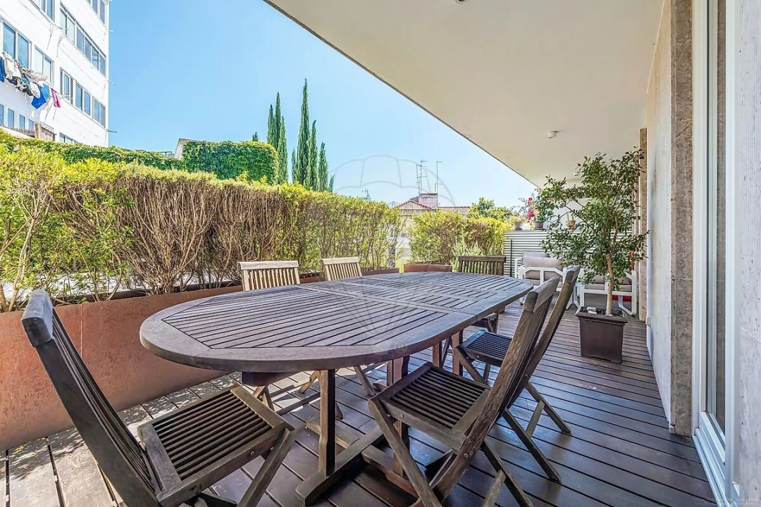 Apartamento T4 para Venda em Santa Maria Maior Foto 9
