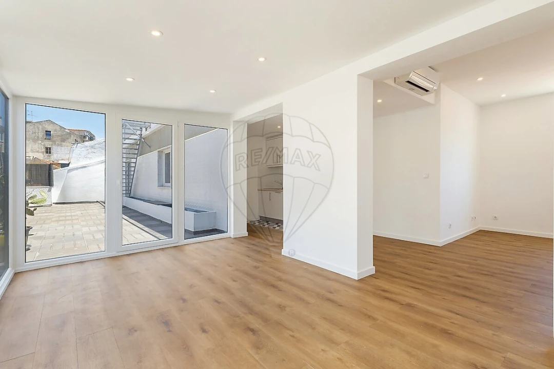 Apartamento T2 para Venda em Estrela Foto 1