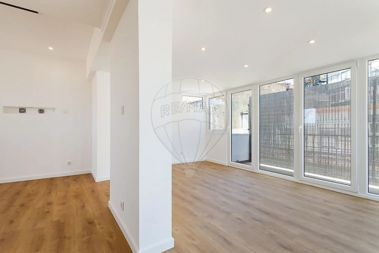 Apartamento T2 para Venda em Estrela Foto 8