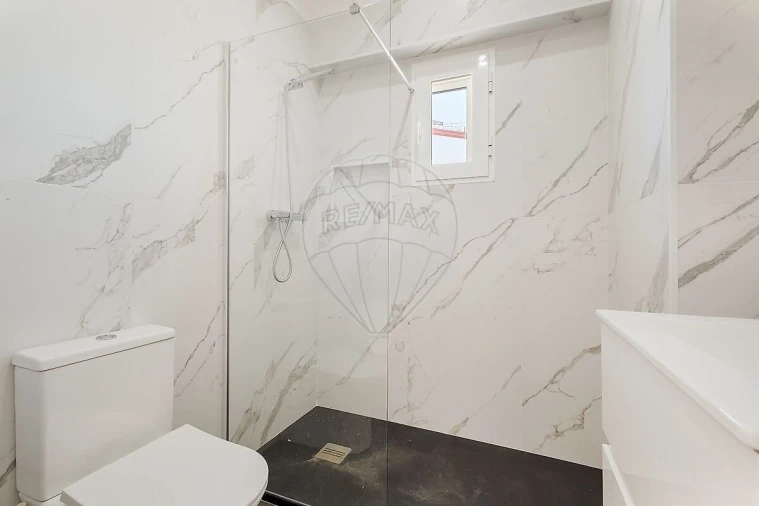Apartamento T2 para Venda em Estrela Foto 21