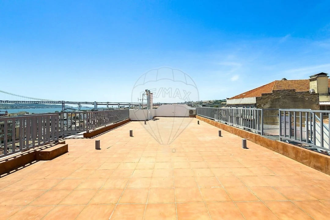 Apartamento T2 para Venda em Estrela Foto 5