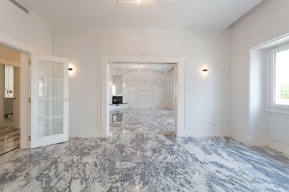 Apartamento T4 para Venda em Arroios