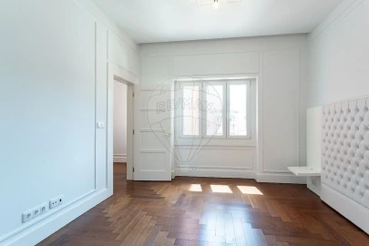 Apartamento T4 para Venda em Arroios