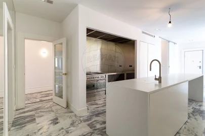 Apartamento T4 para Venda em Arroios