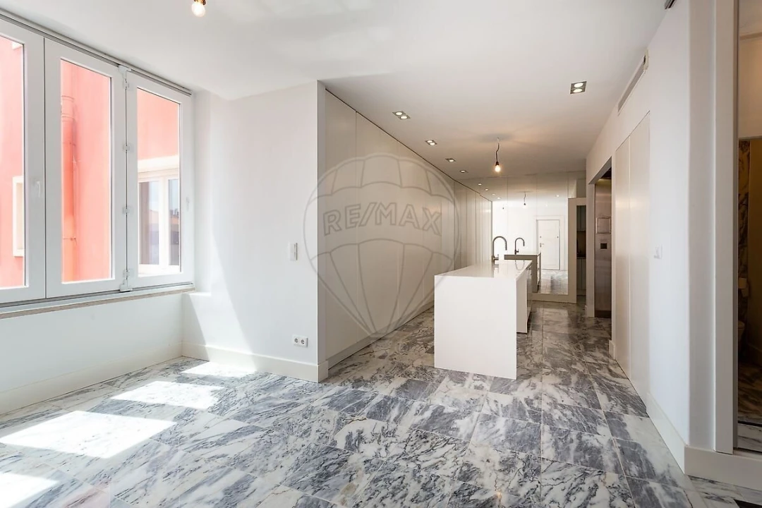 Apartamento T4 para Venda em Arroios Foto 19