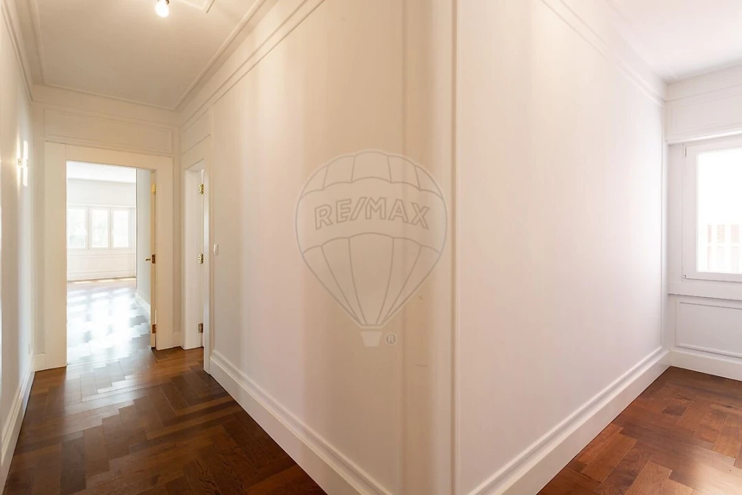 Apartamento T4 para Venda em Arroios Foto 33