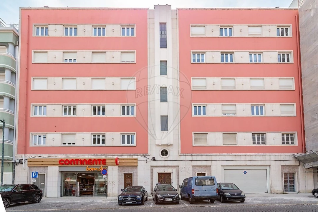 Apartamento T4 para Venda em Arroios Foto 48