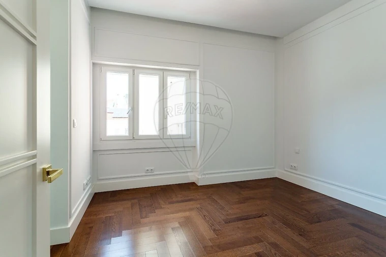 Apartamento T4 para Venda em Arroios Foto 41