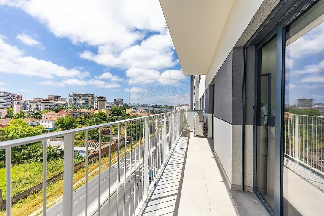 Apartamento T3 para Venda em Lumiar Foto 5