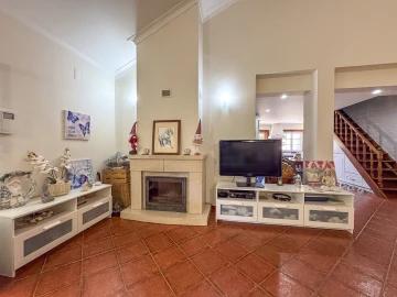 Moradia T4 para Venda em Mafra