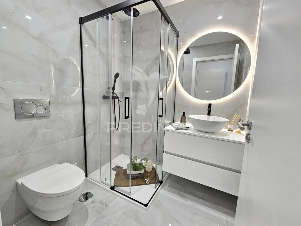 Apartamento T2 para Venda em São Domingos de Benfica Foto 18