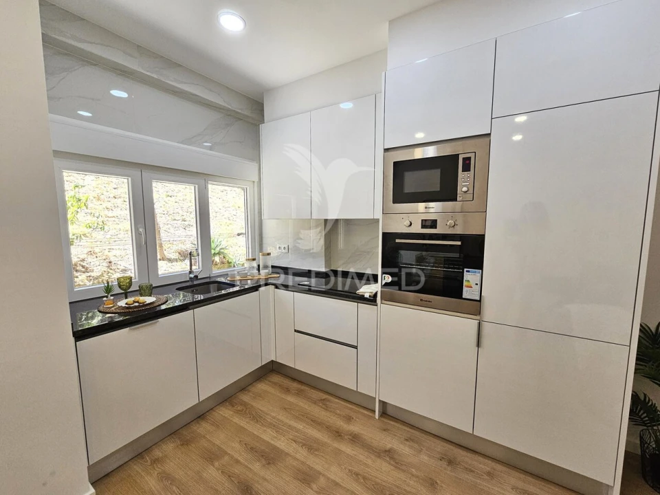 Apartamento T2 para Venda em São Domingos de Benfica Foto 6