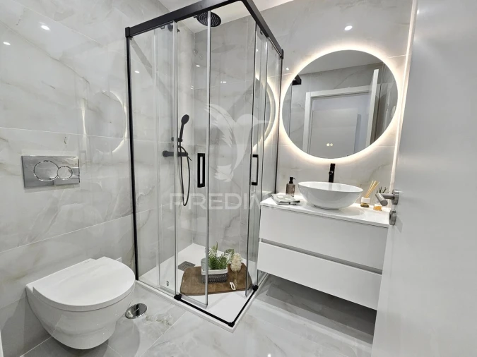 Apartamento T2 para Venda em São Domingos de Benfica Foto 18