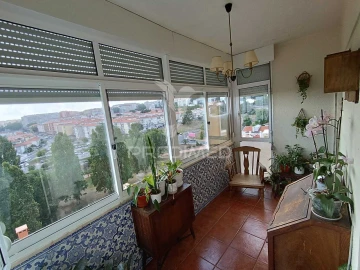 Apartamento T4 para Venda em Queluz e Belas