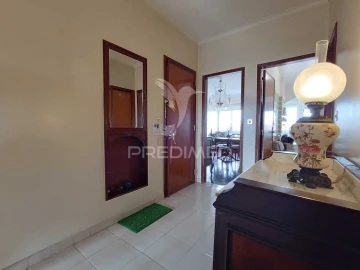 Apartamento T4 para Venda em Queluz e Belas