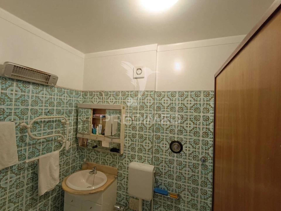 Apartamento T4 para Venda em Queluz e Belas Foto 23